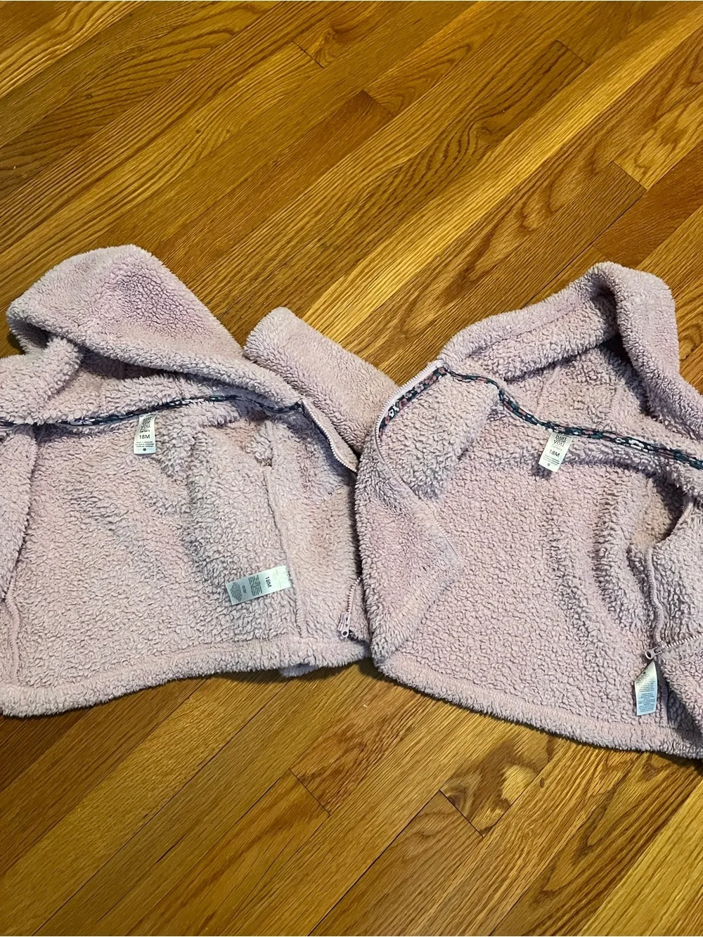 Girls Carter's 18m Plush Hooded Jackets - Lavender Twin Set w/ Floral Pocket EUC